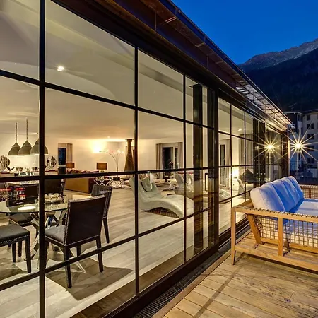 Apartment Penthouse Le Lustre *